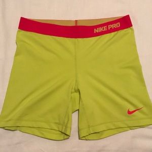 Nike Pro women’s spandex short